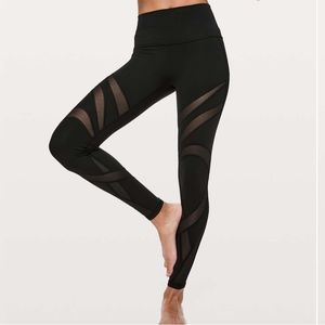 Lululemon Wunder Under High-Rise Leggings (Size 6)